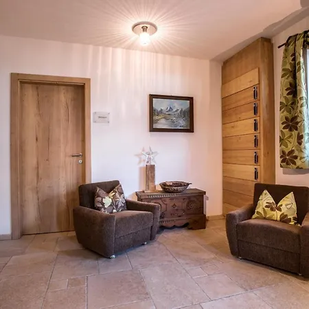 Birkenhof Apartment *